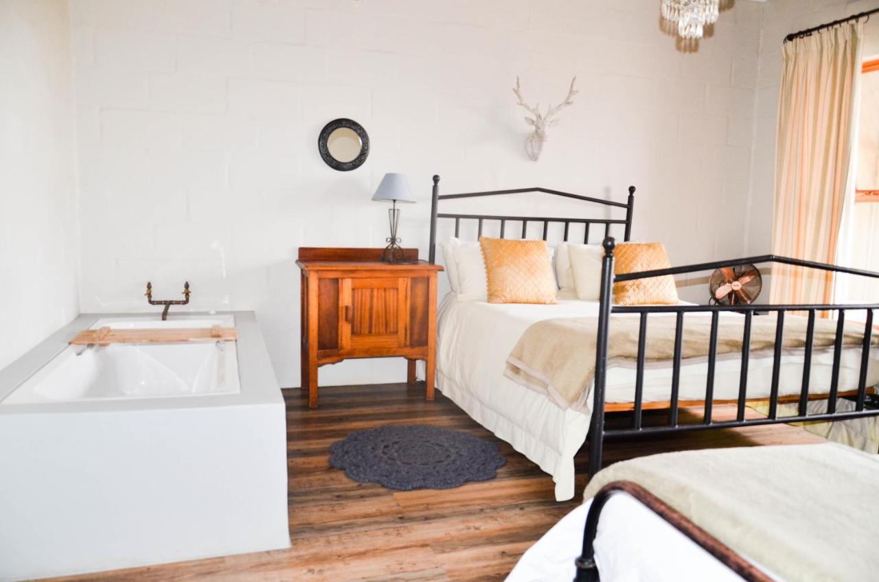 The Stables Accommodation Langebaan Luaran gambar